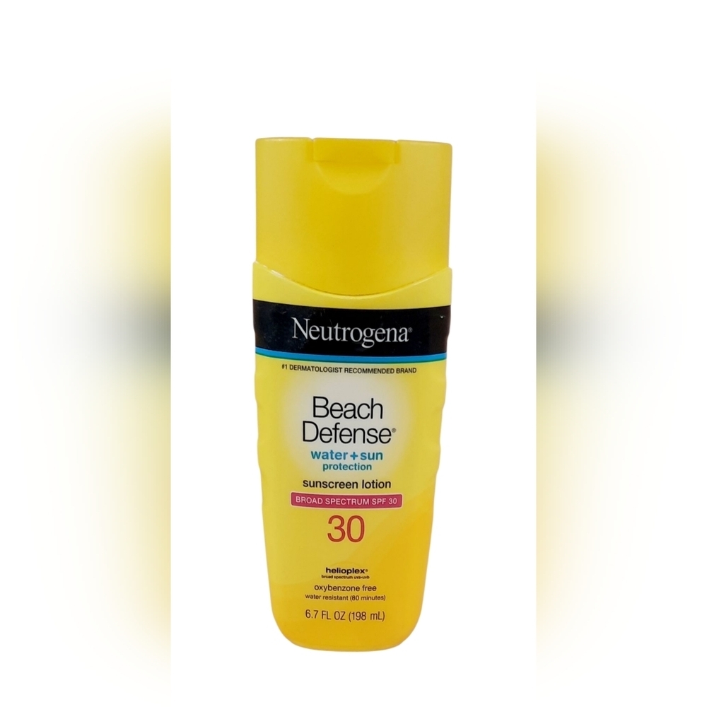 Neutrogena Beach Defense Water-Resistant Body Sunscreen Lotion Spf30